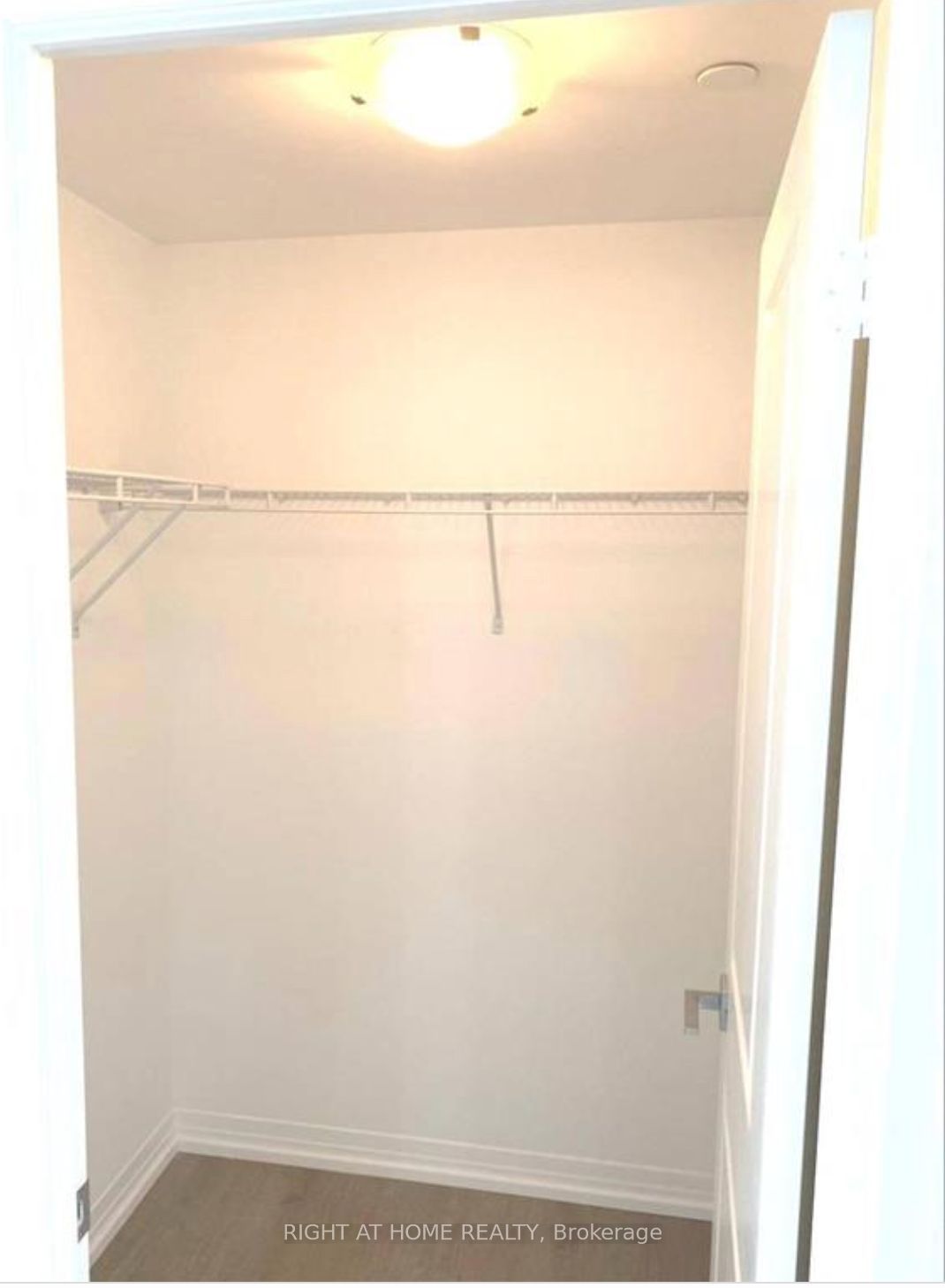 251 Jarvis St 3805