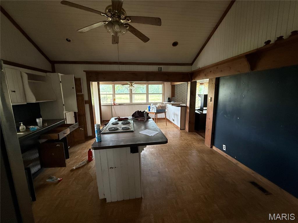 10288 Jackal Road