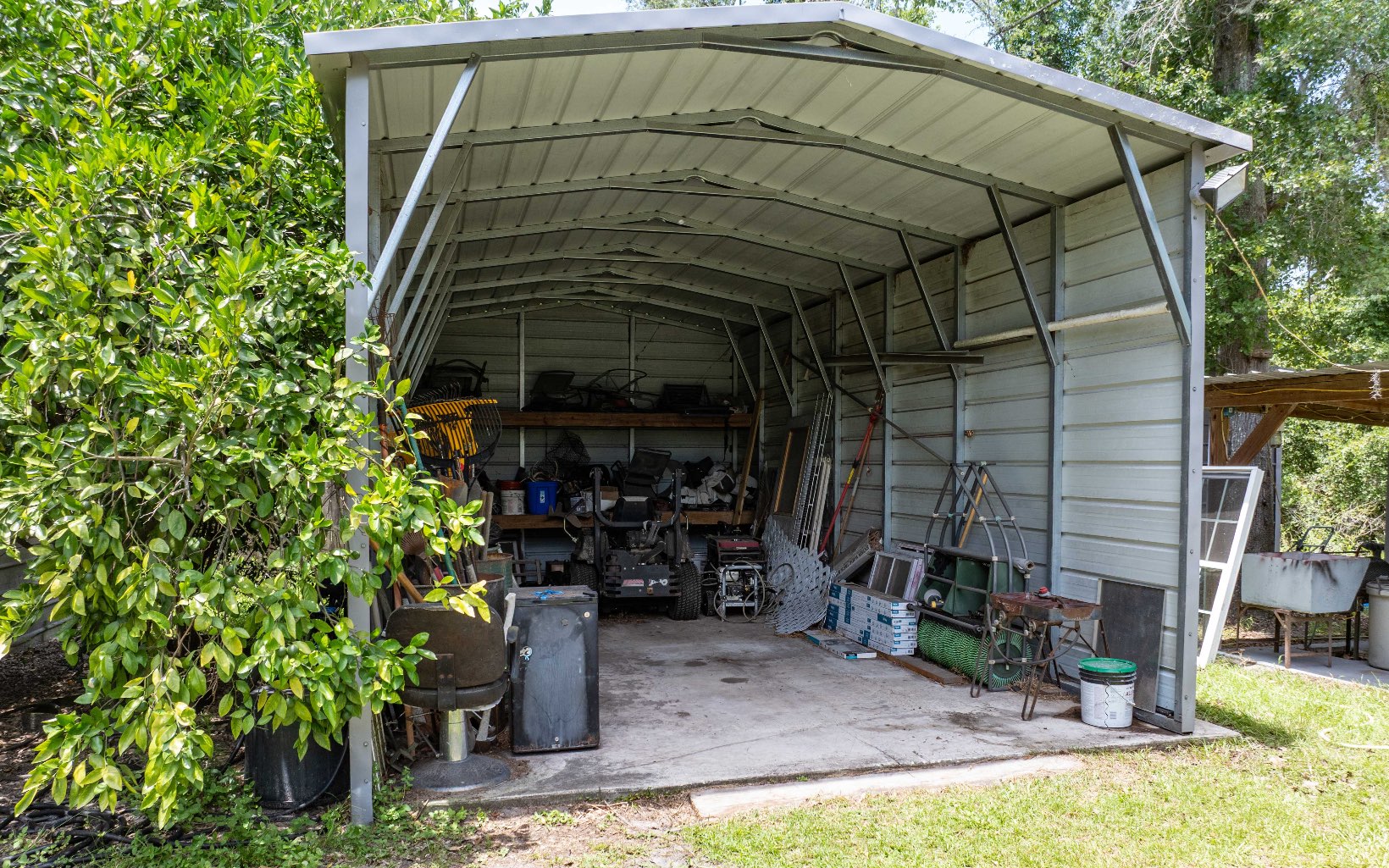 838 NW Banta Acres Rd