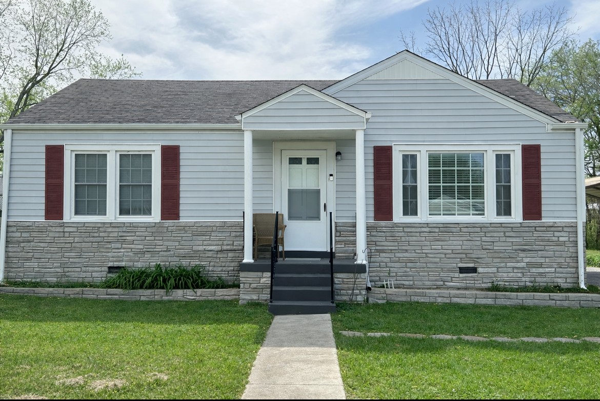 112 Anderson Dr