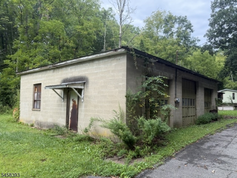 3 Heiser Rd 000 — photo 3 of 8