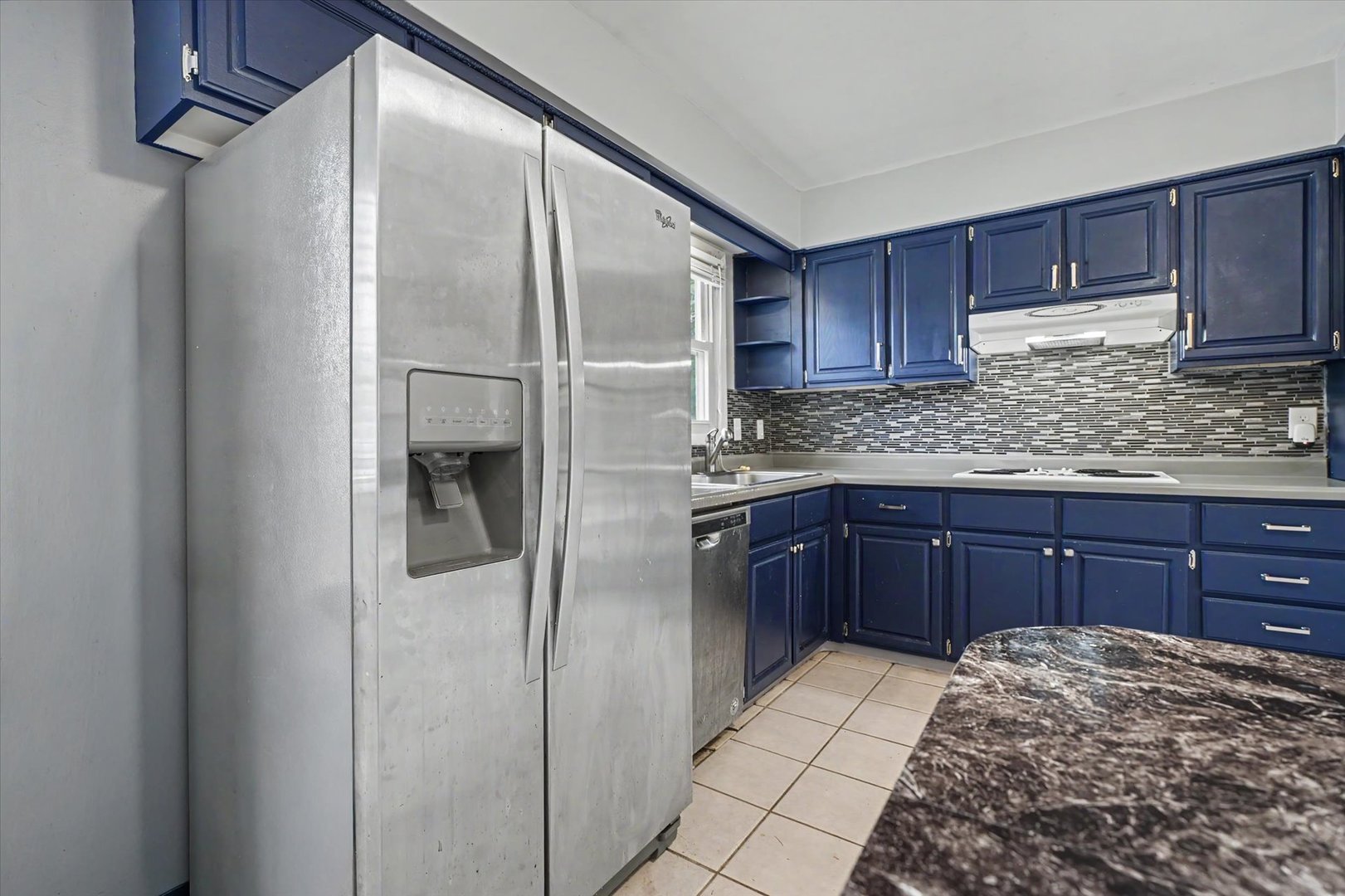 2401 Arden Drive
