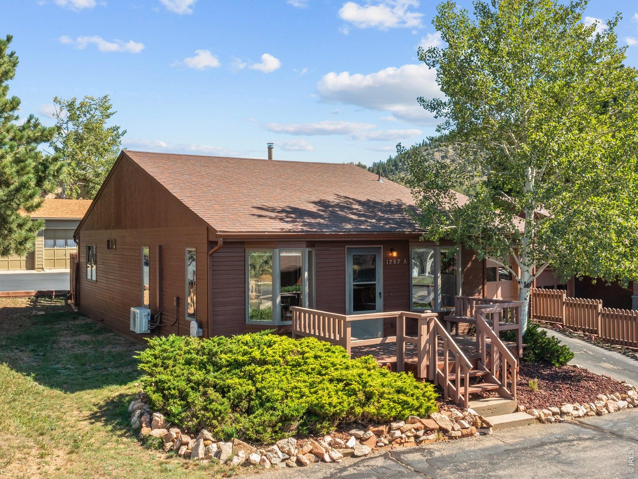 1787 Olympian Ln A