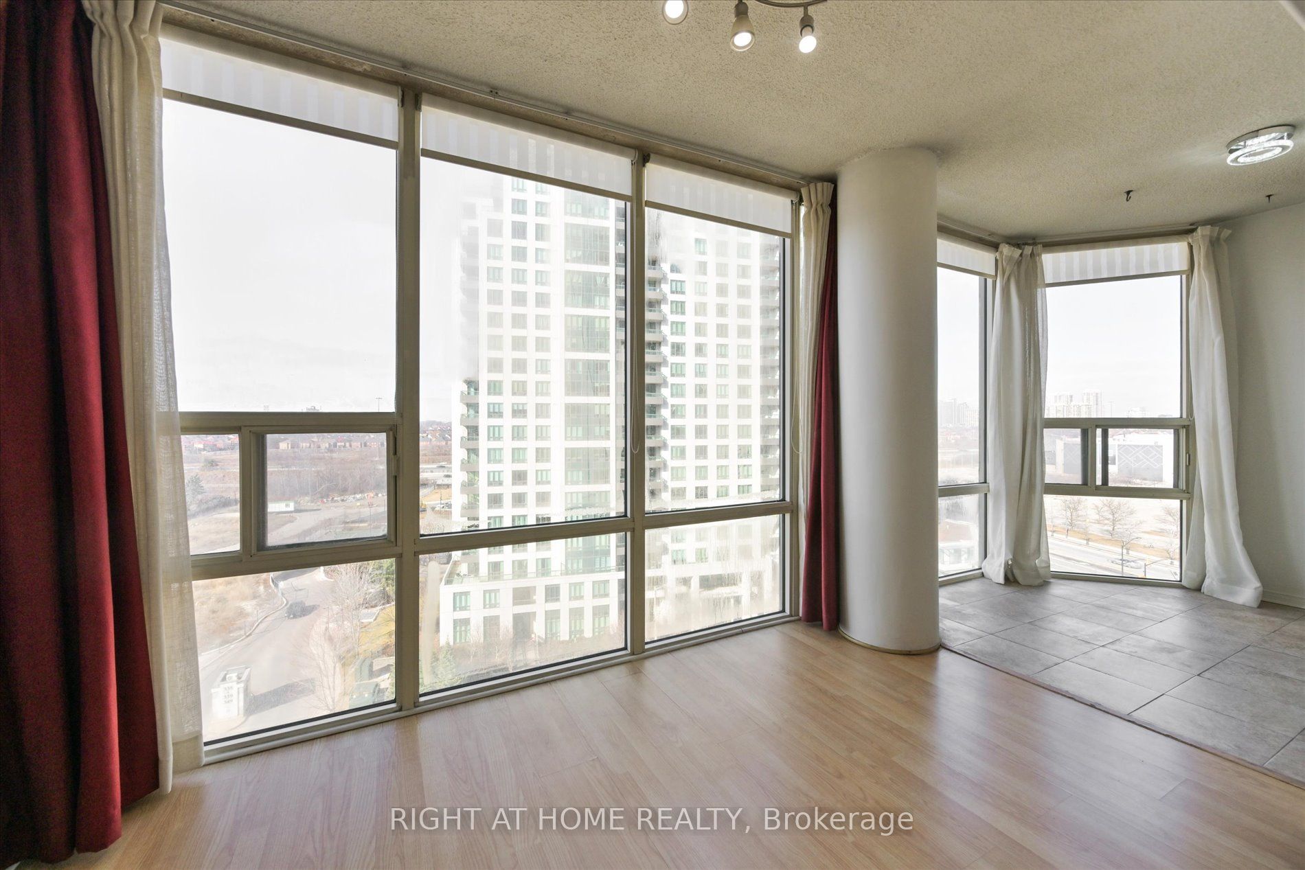 350 W Rathburn Rd 1107