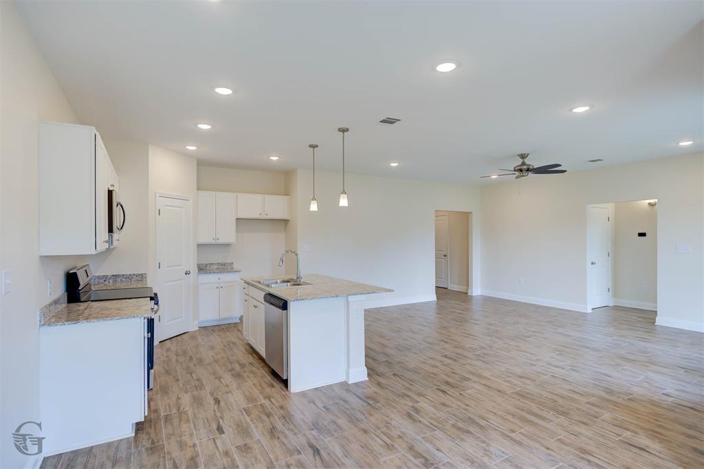 1210 Bayou Bay Court