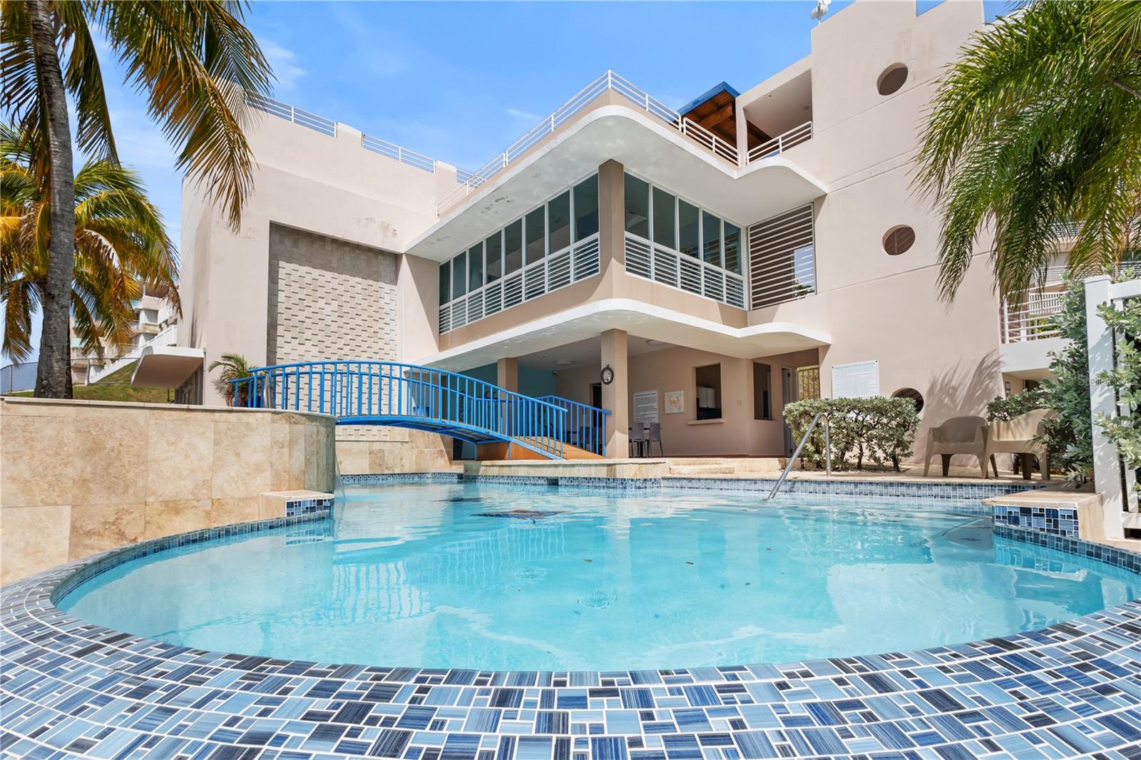 5015 Calle Punta Tuna 2006