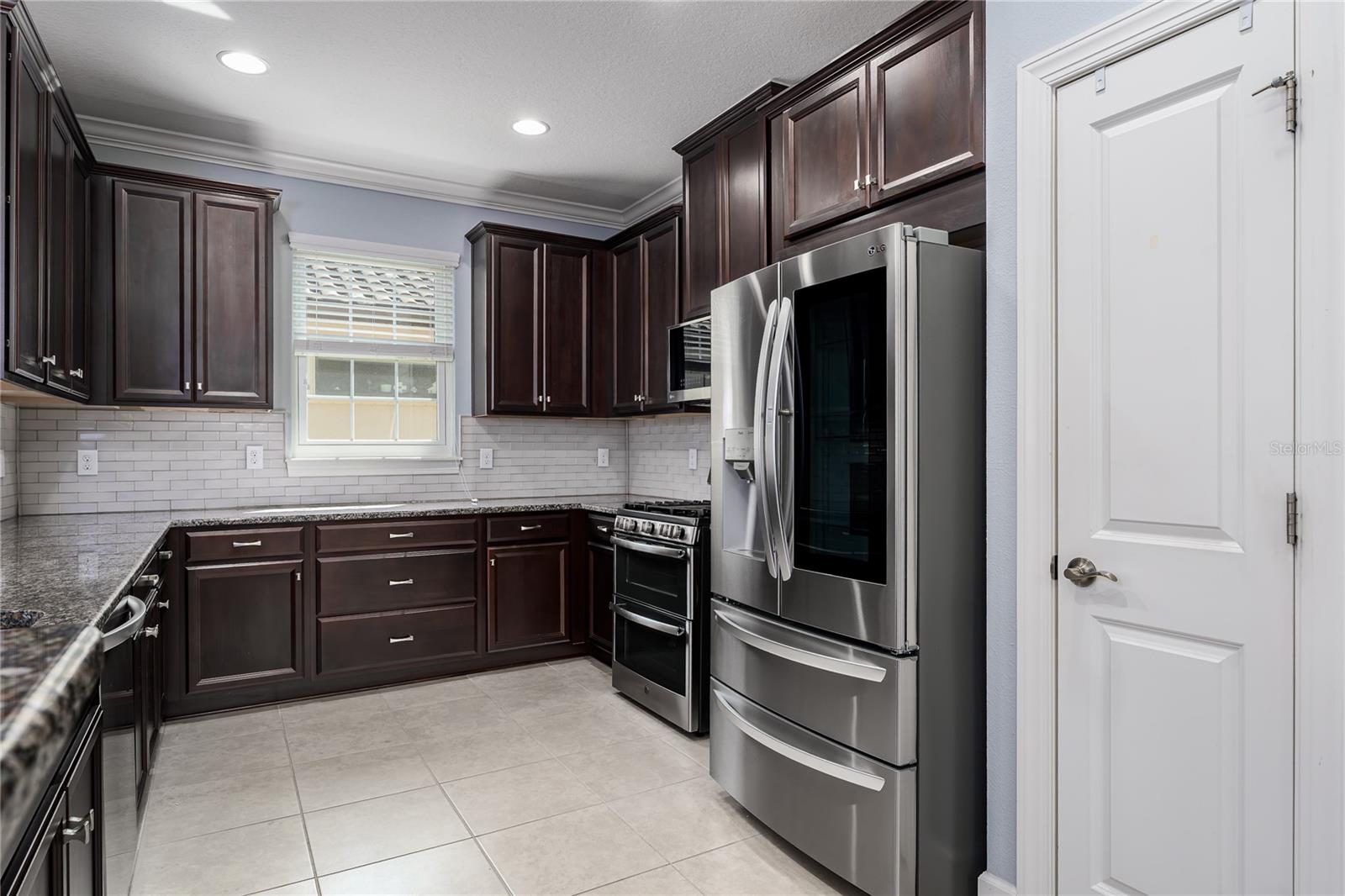 10413 Highland Park Place