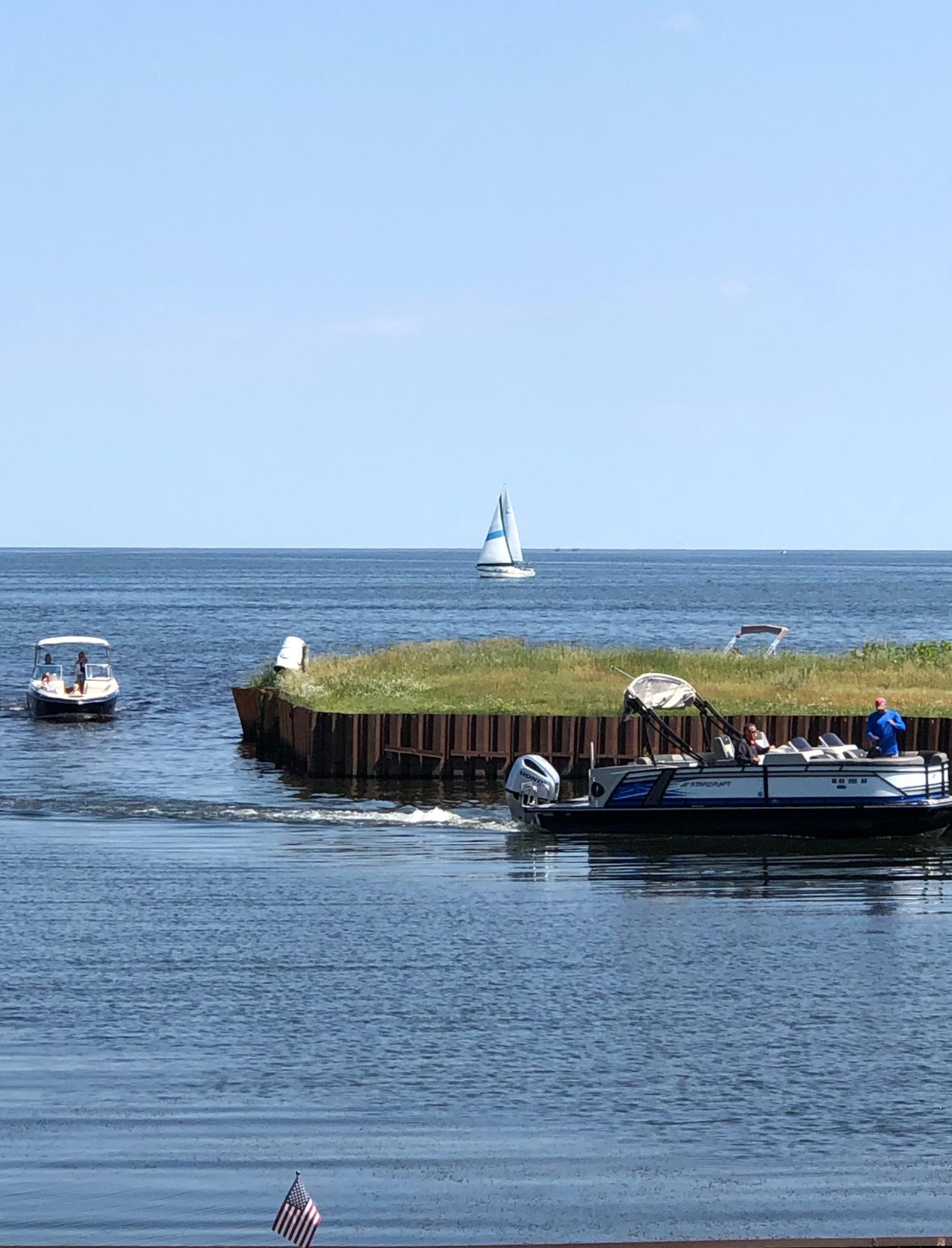 10490 Us Highway 169 106