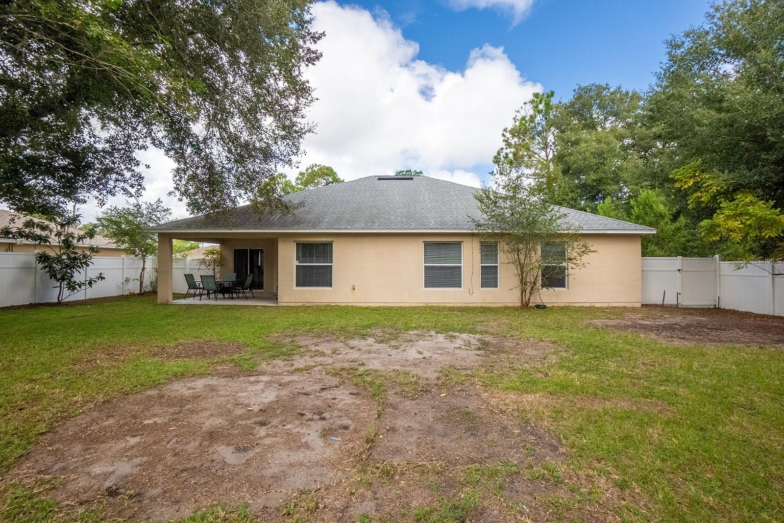16 Pebble Stone Lane