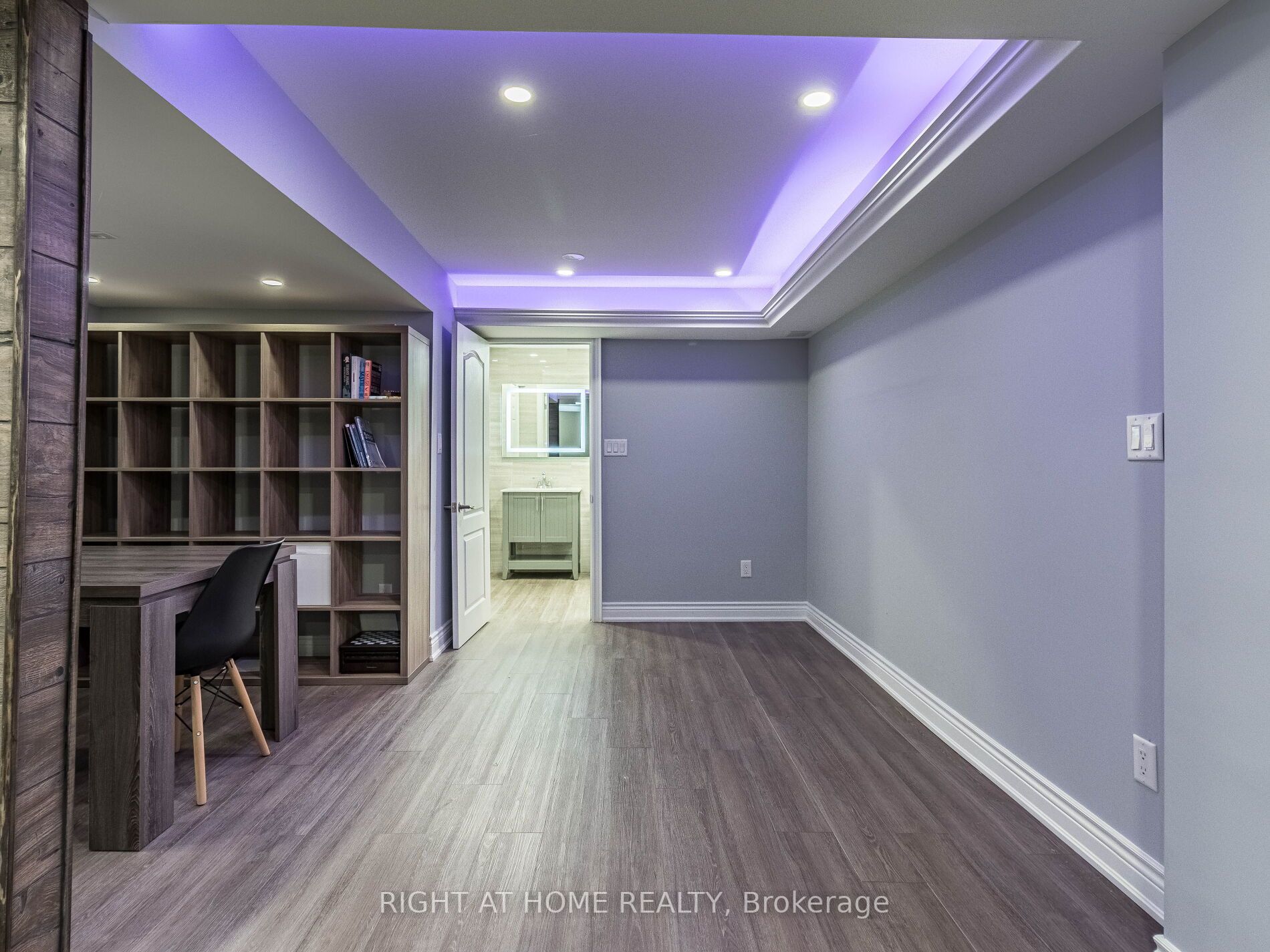 280 Wrigglesworth Cres