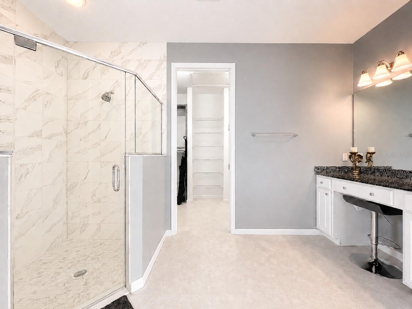 295 Northcote Court