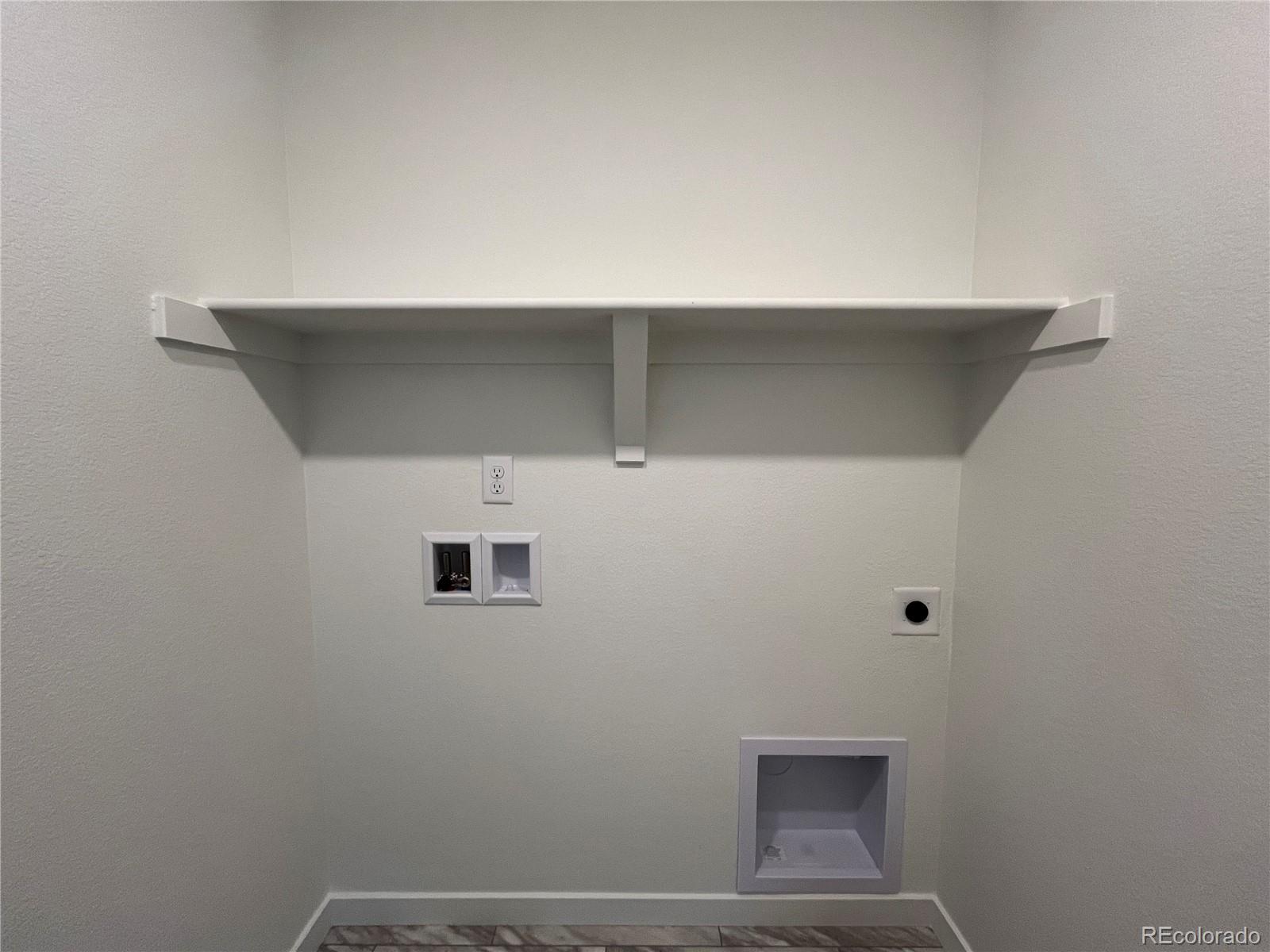 500 Cottonwood Avenue