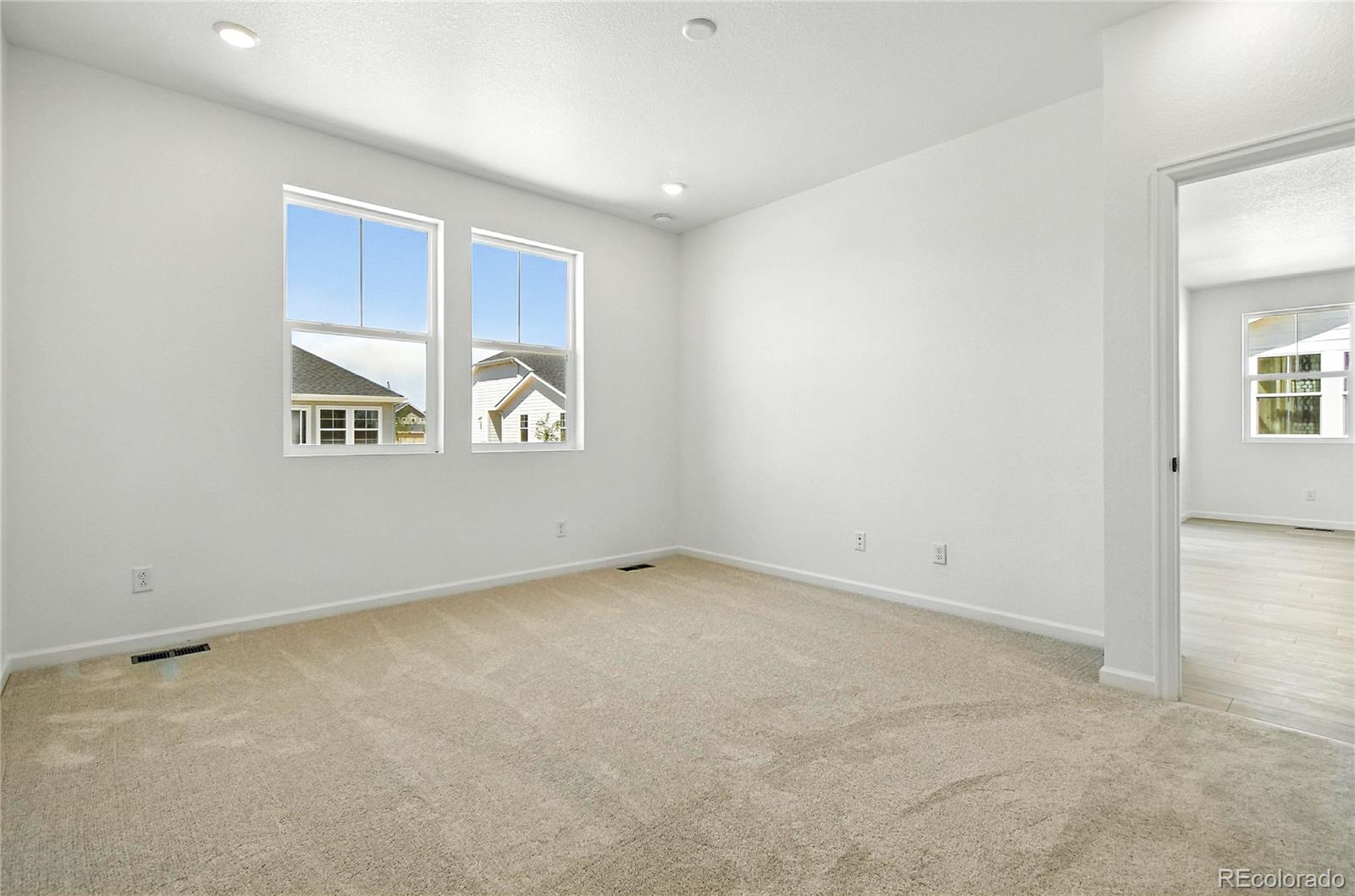 3443 N Denali Street