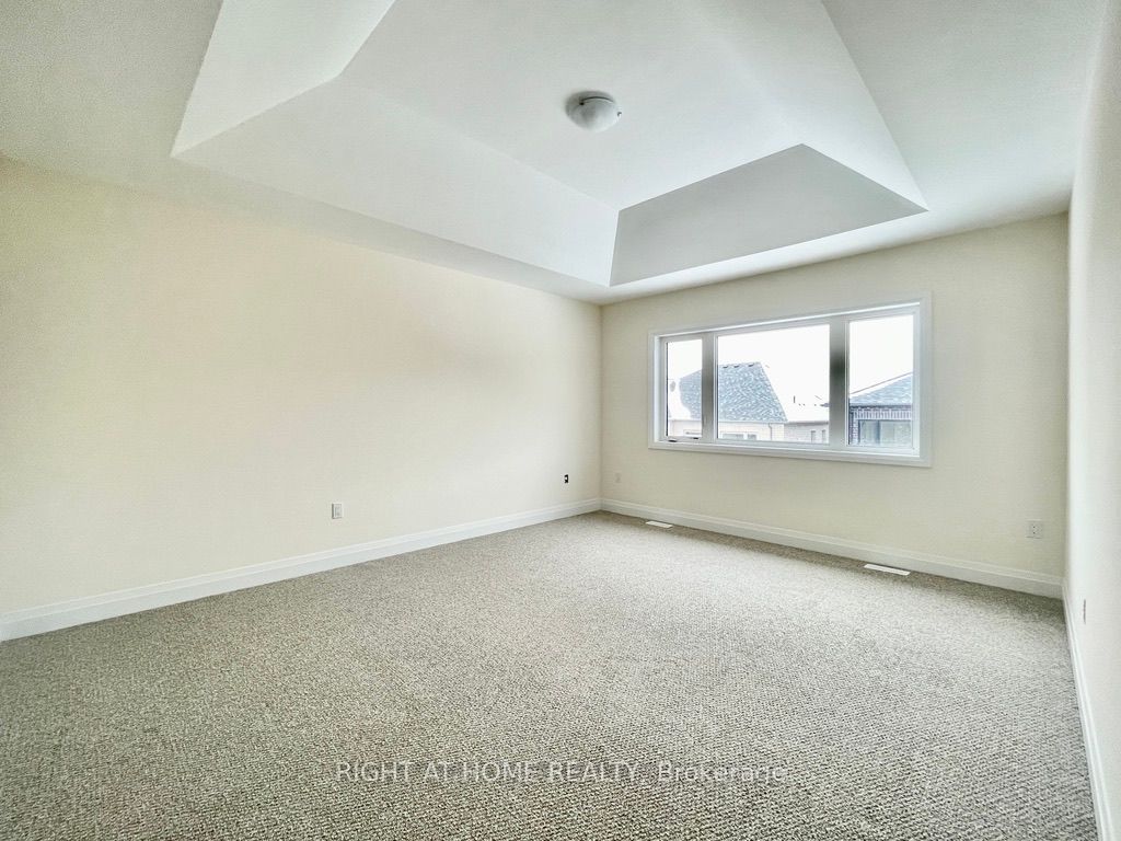 48 Daisy St