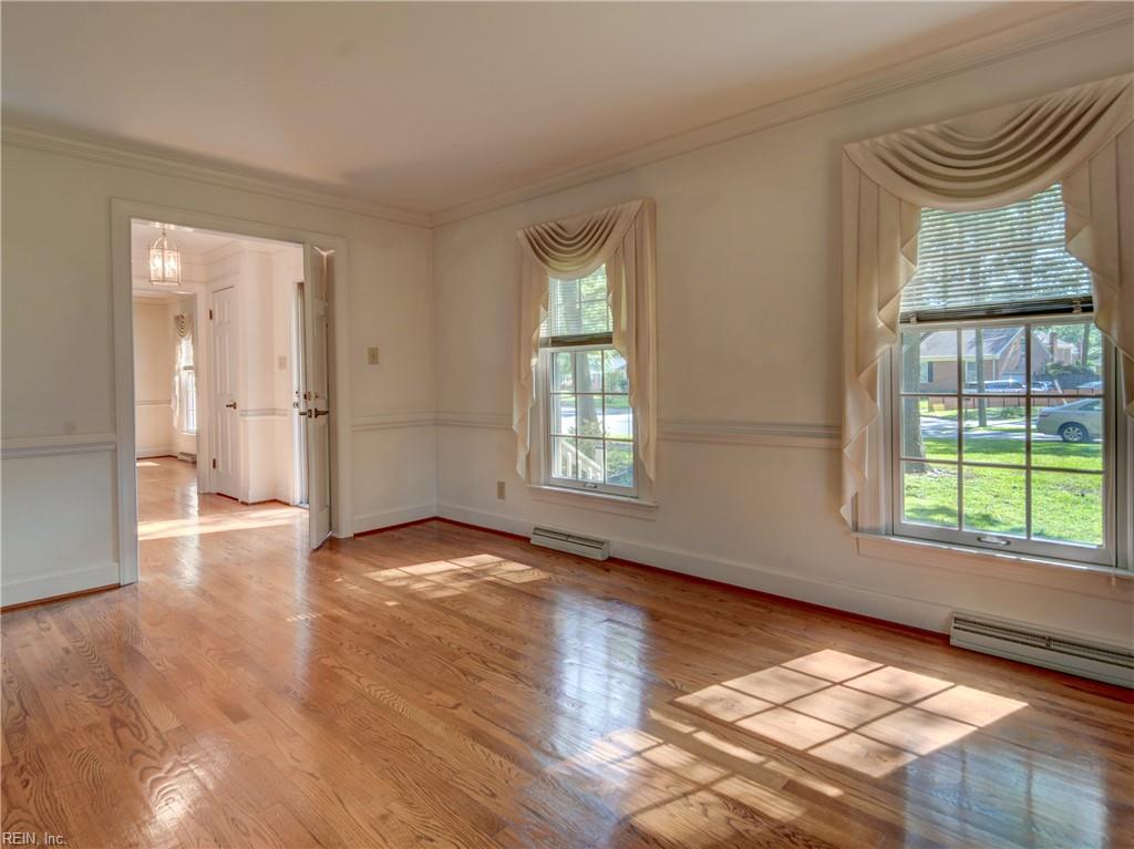 3017 Lord Bradford Court