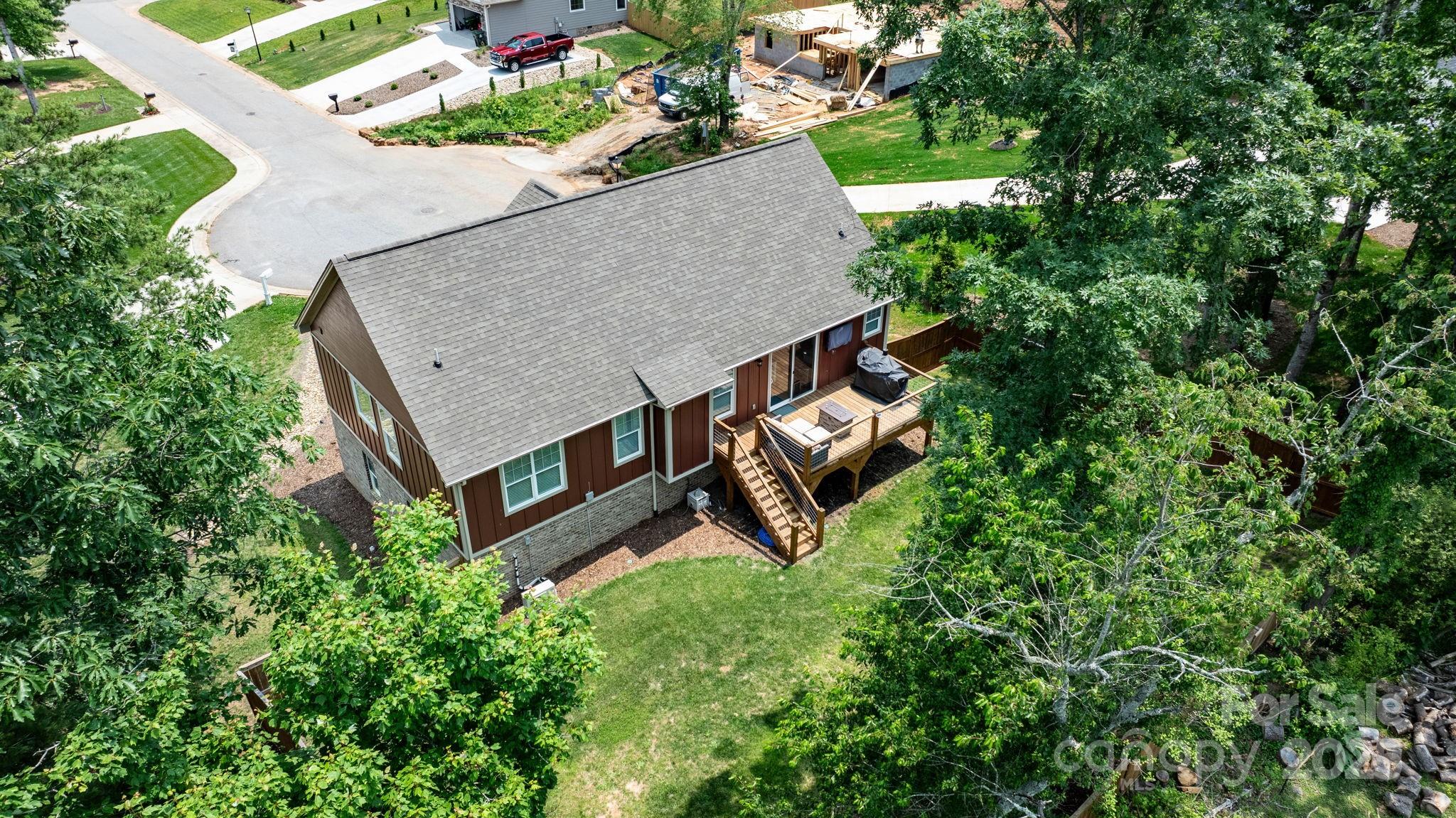 140 Maplewood Court