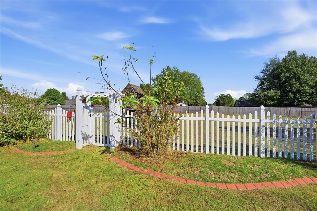 1374 Hidden Valley Lane