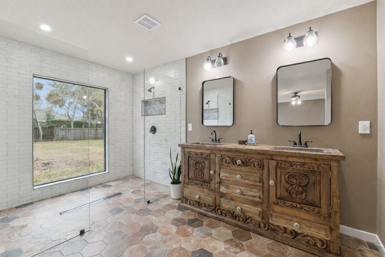 520 Summerhaven Drive