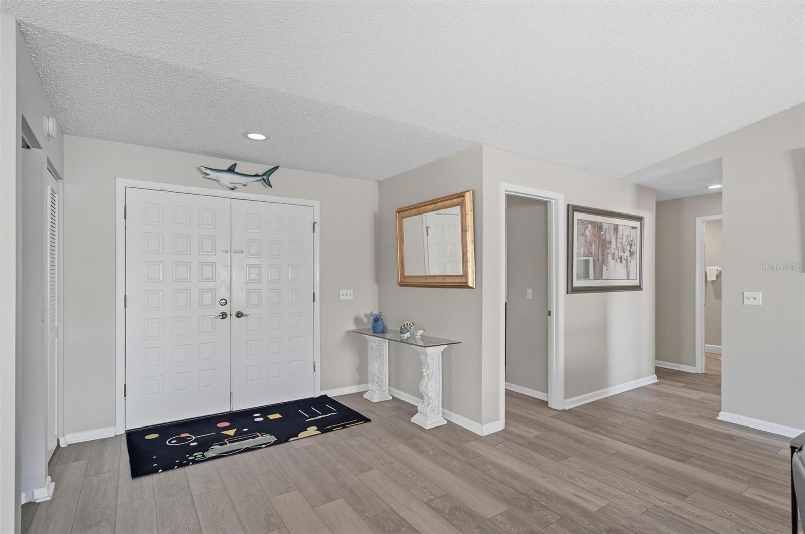 53 Cochise Court