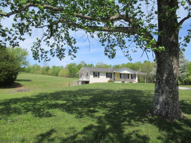 11694 Hurricane Creek Rd