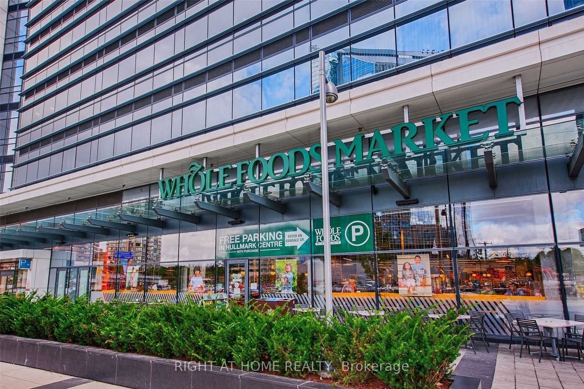 33 E Sheppard Ave 3111