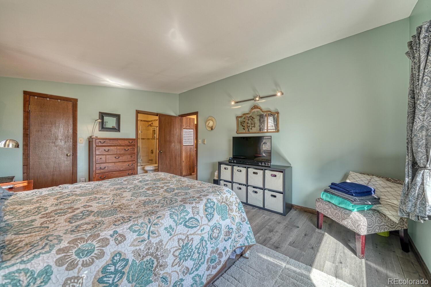 37820 Twin Kopie Drive