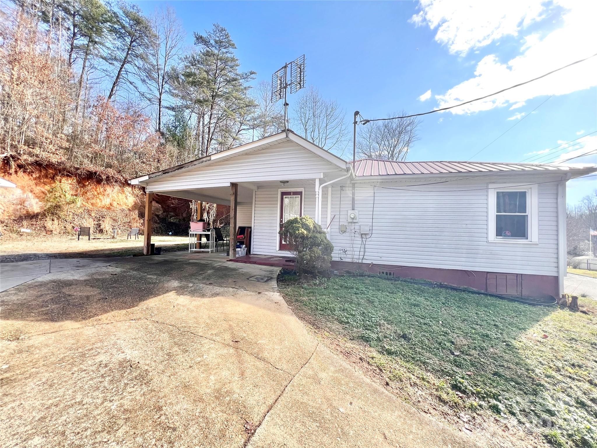 1444 Piedmont Drive NW