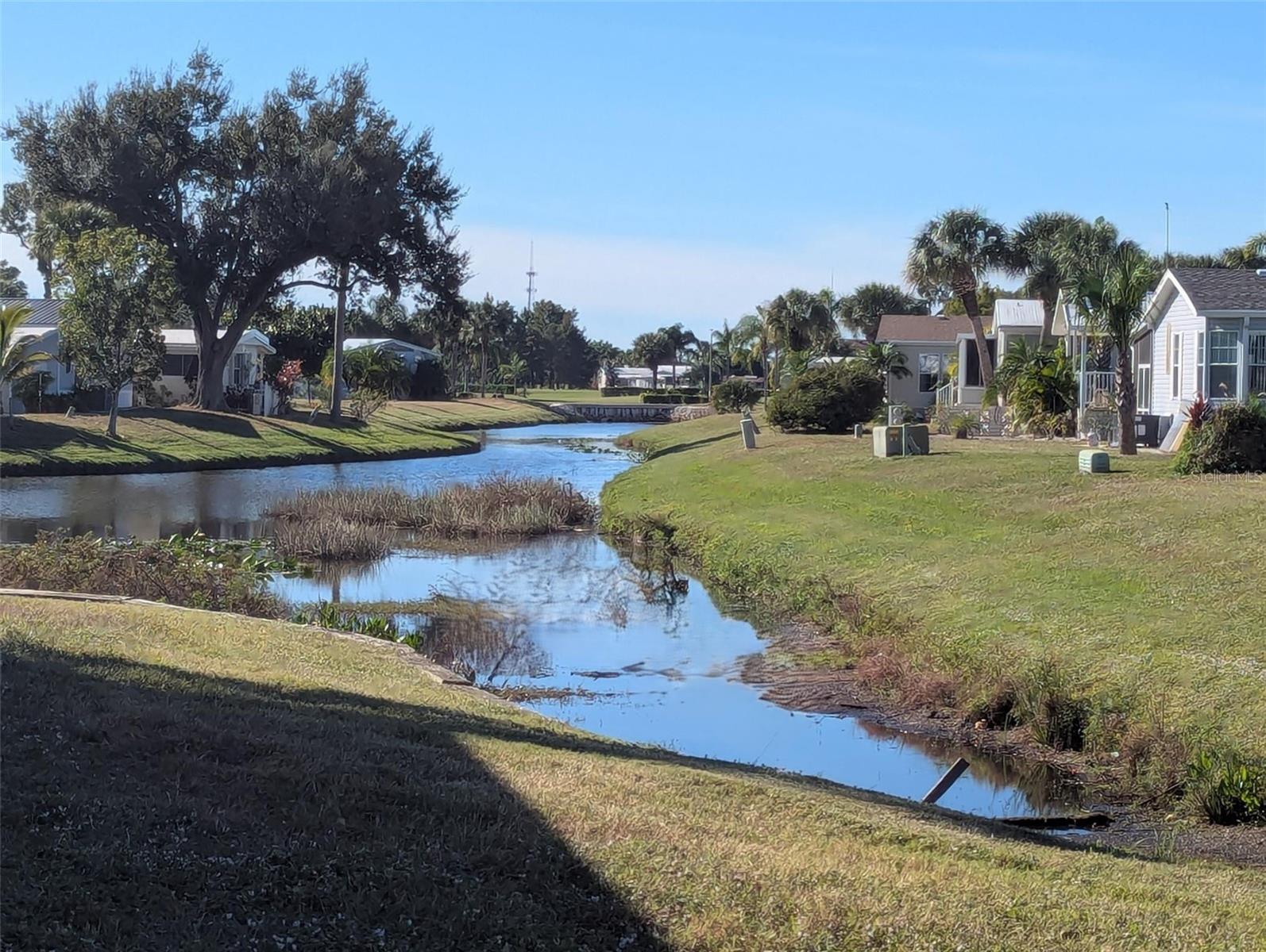 2100 Kings Highway 261