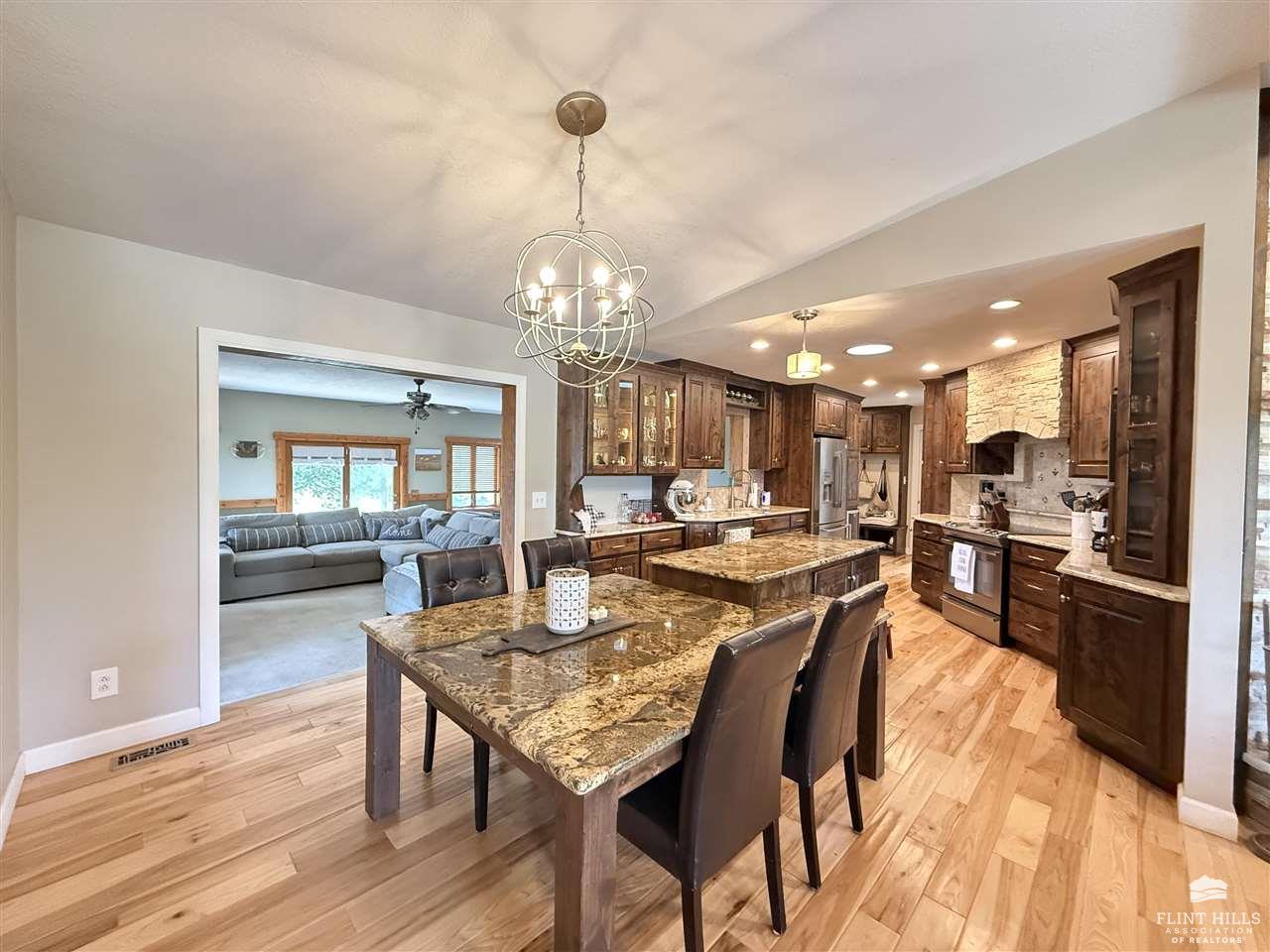 11710 Diamond Circle