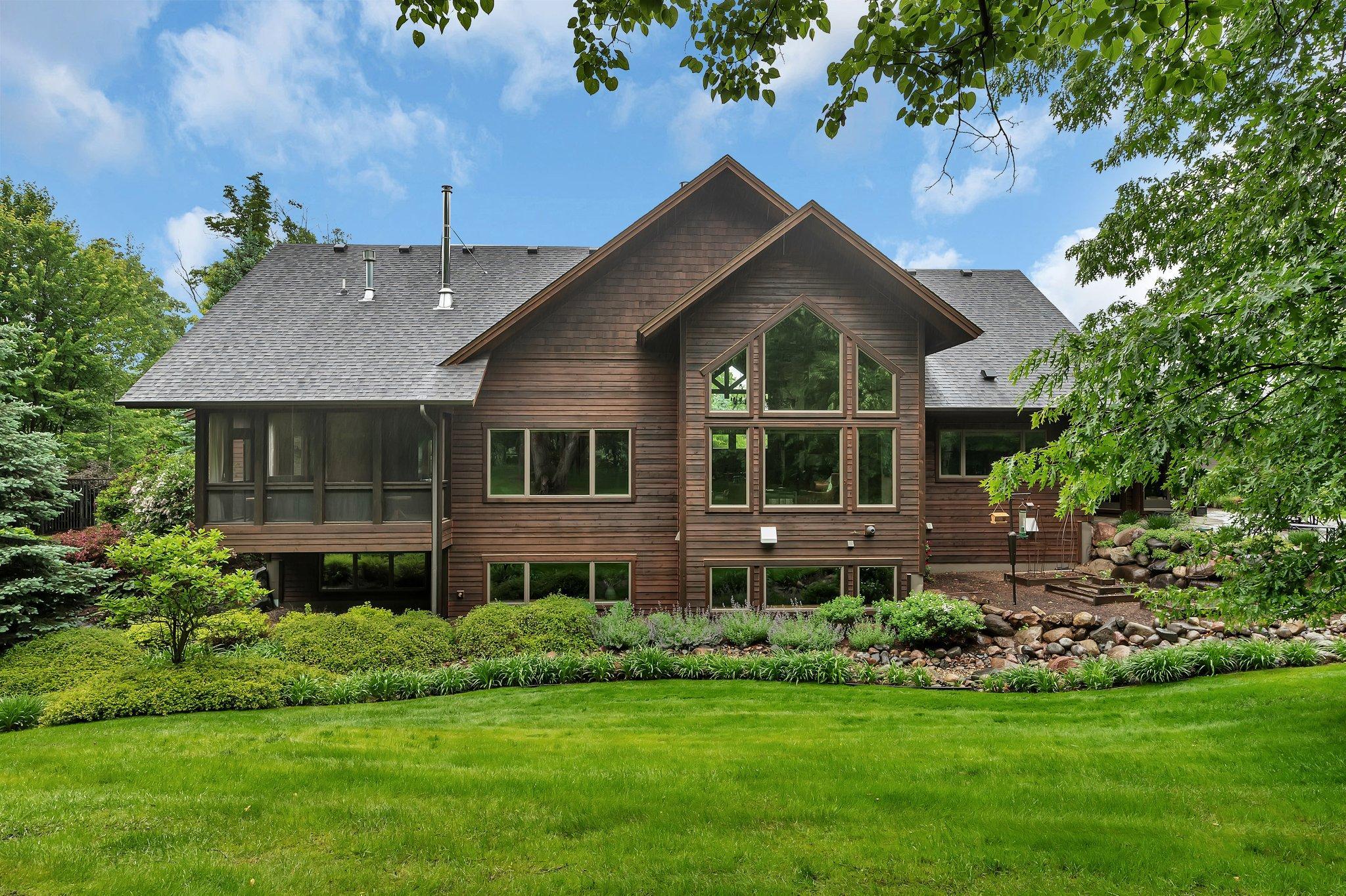 28894 Woodbrook Court