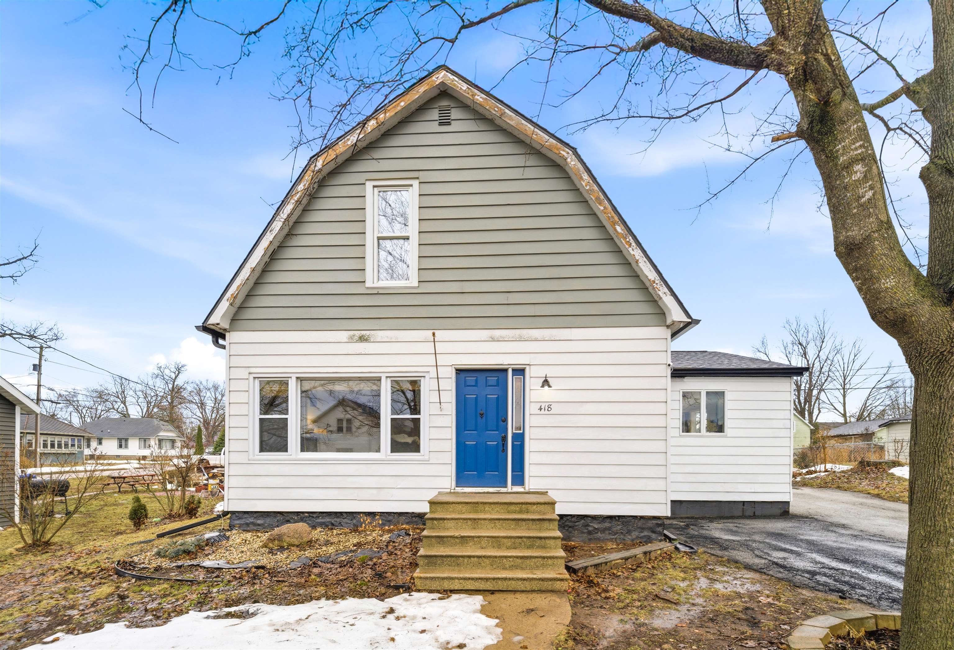 418 E Hancock Street