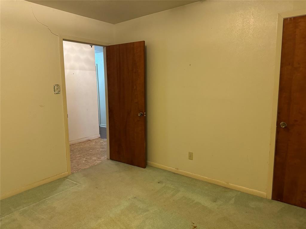208 SW 4th Street