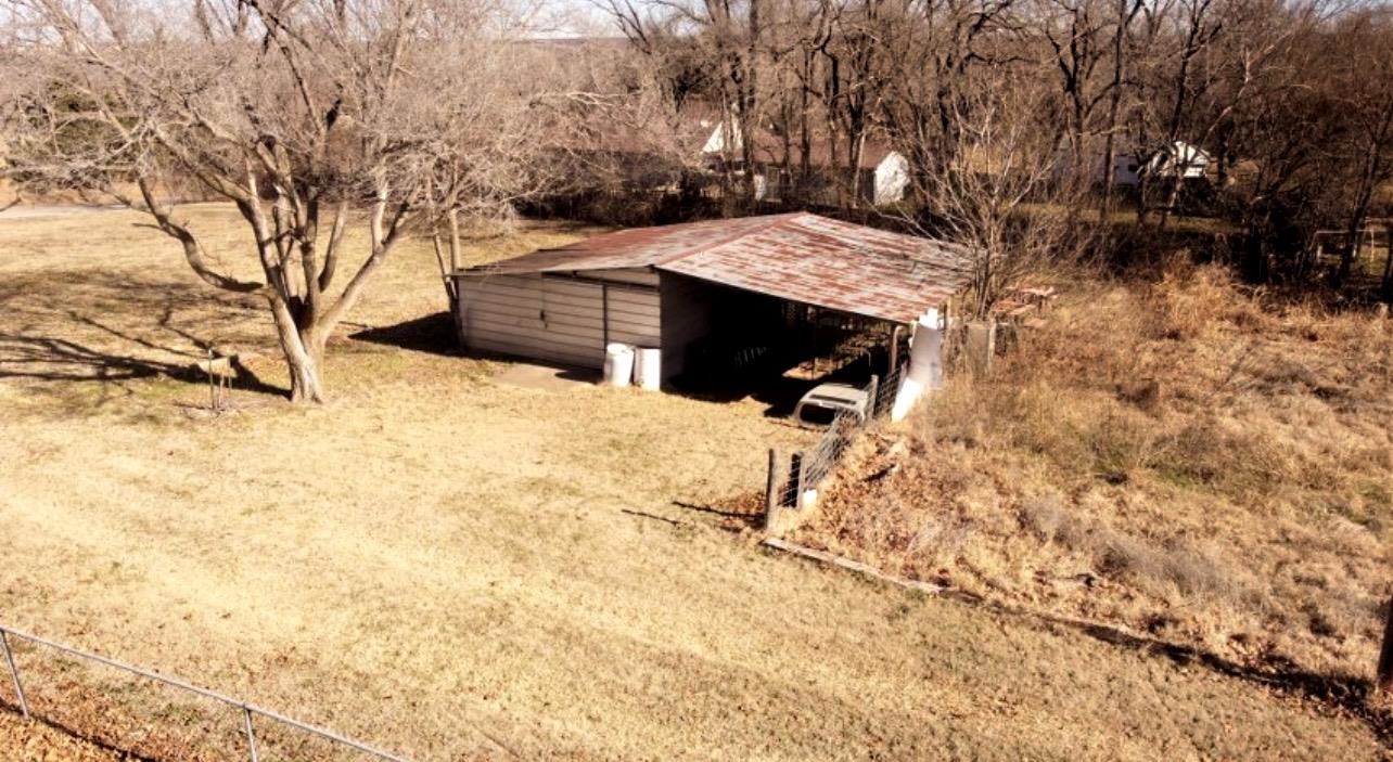 6227 304th Rd