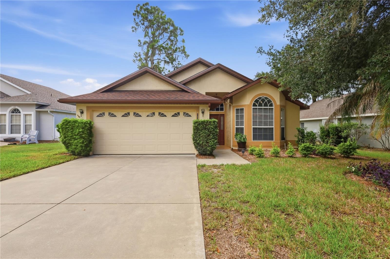 941 Vindale Road, Tavares, FL
