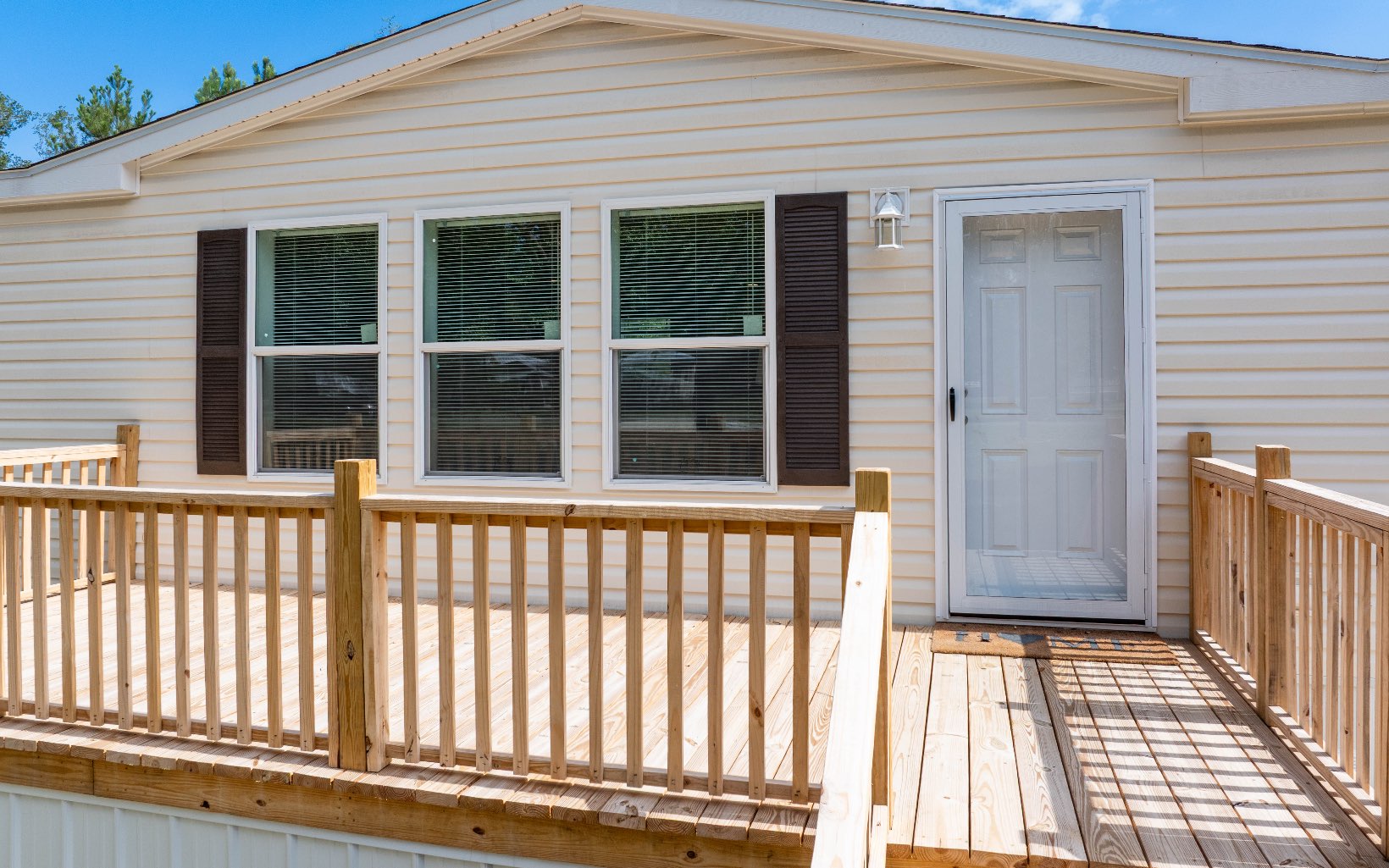 305 NW Ivy Gln