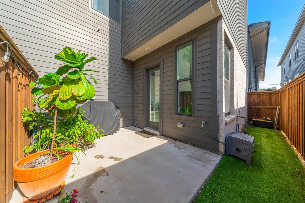 621 N Tyler Street 201