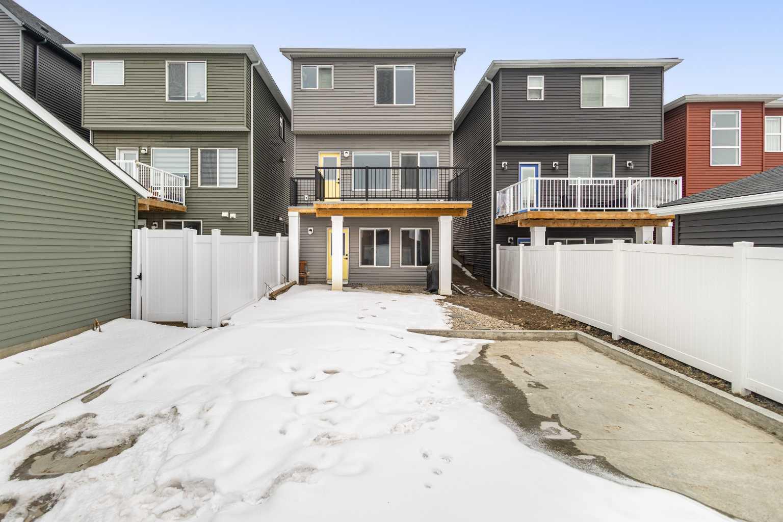 22 Edith Manor NW