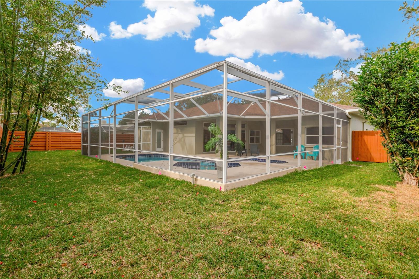5212 Sunnydale Circle