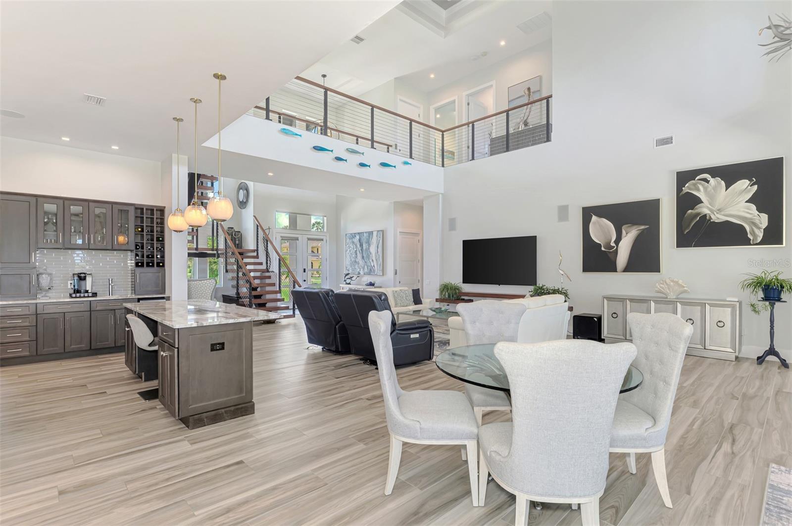 3051 Rivershore Lane