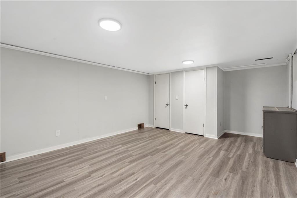 5211 NE 46th Terrace