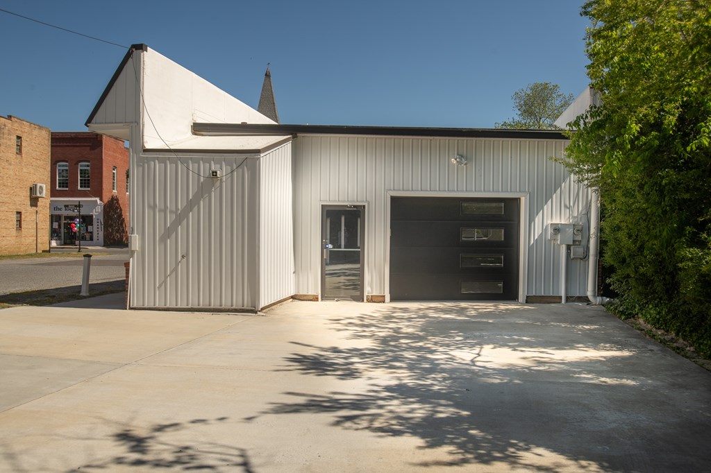 54 Market St