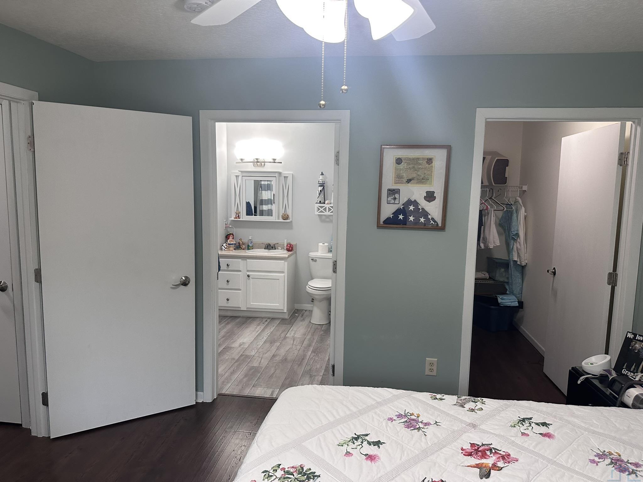 1120 Meadow View Court 1