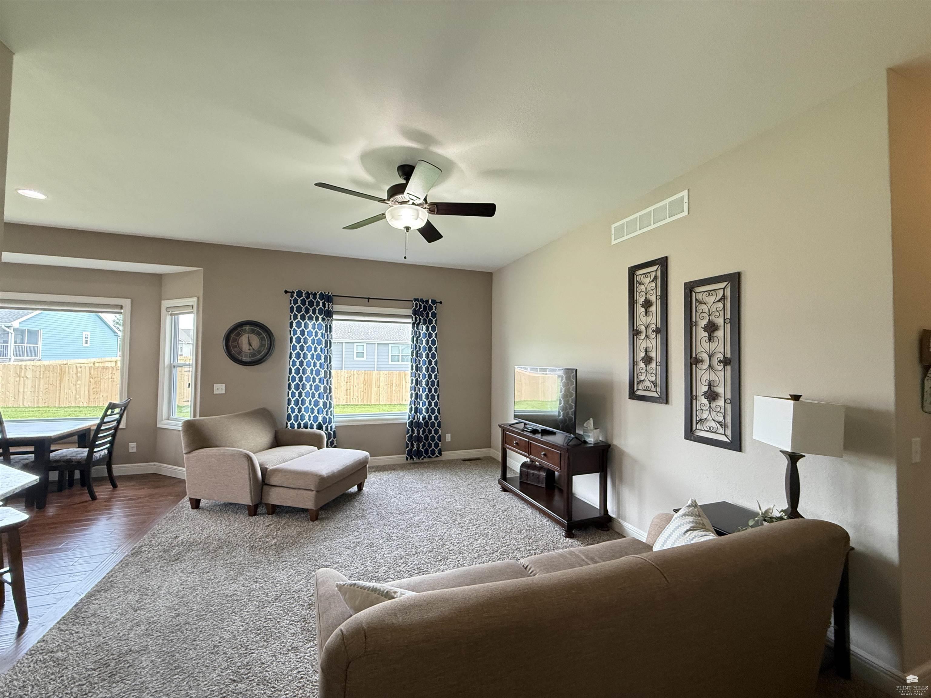 9946 Rosemary Lane
