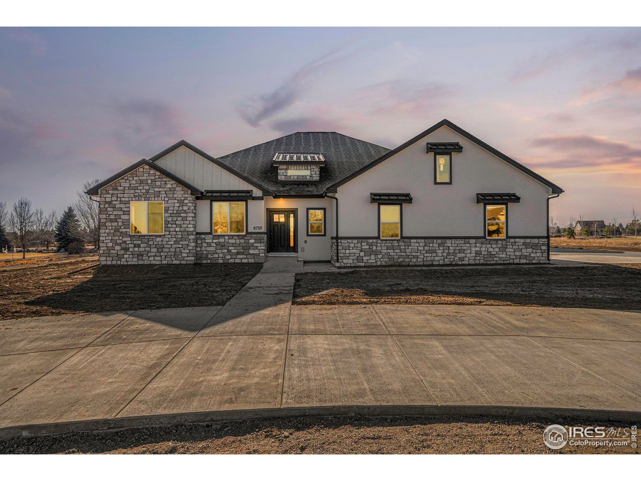 8759 Longs Peak Cir
