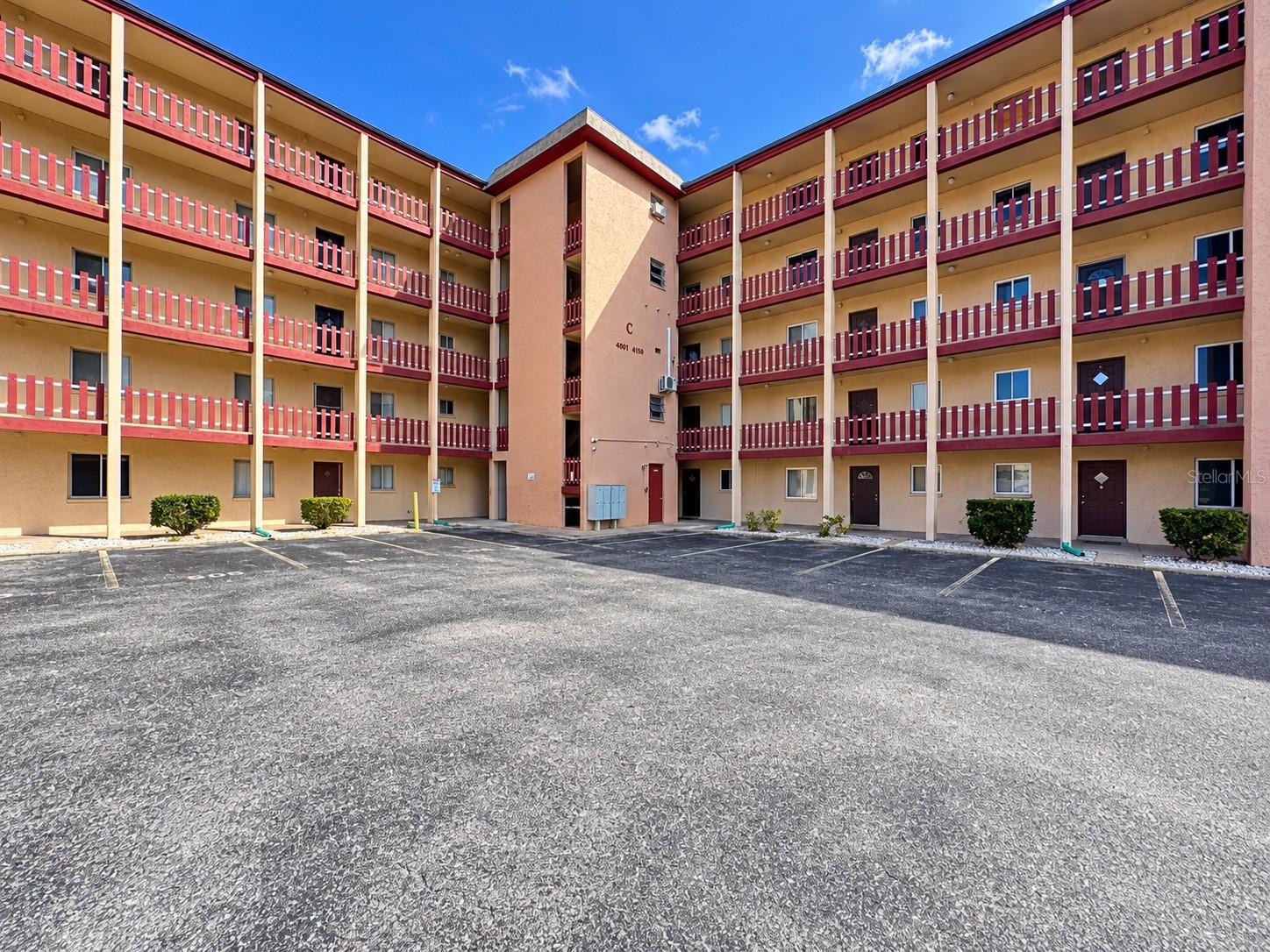 4113 Lake Bayshore Drive C409