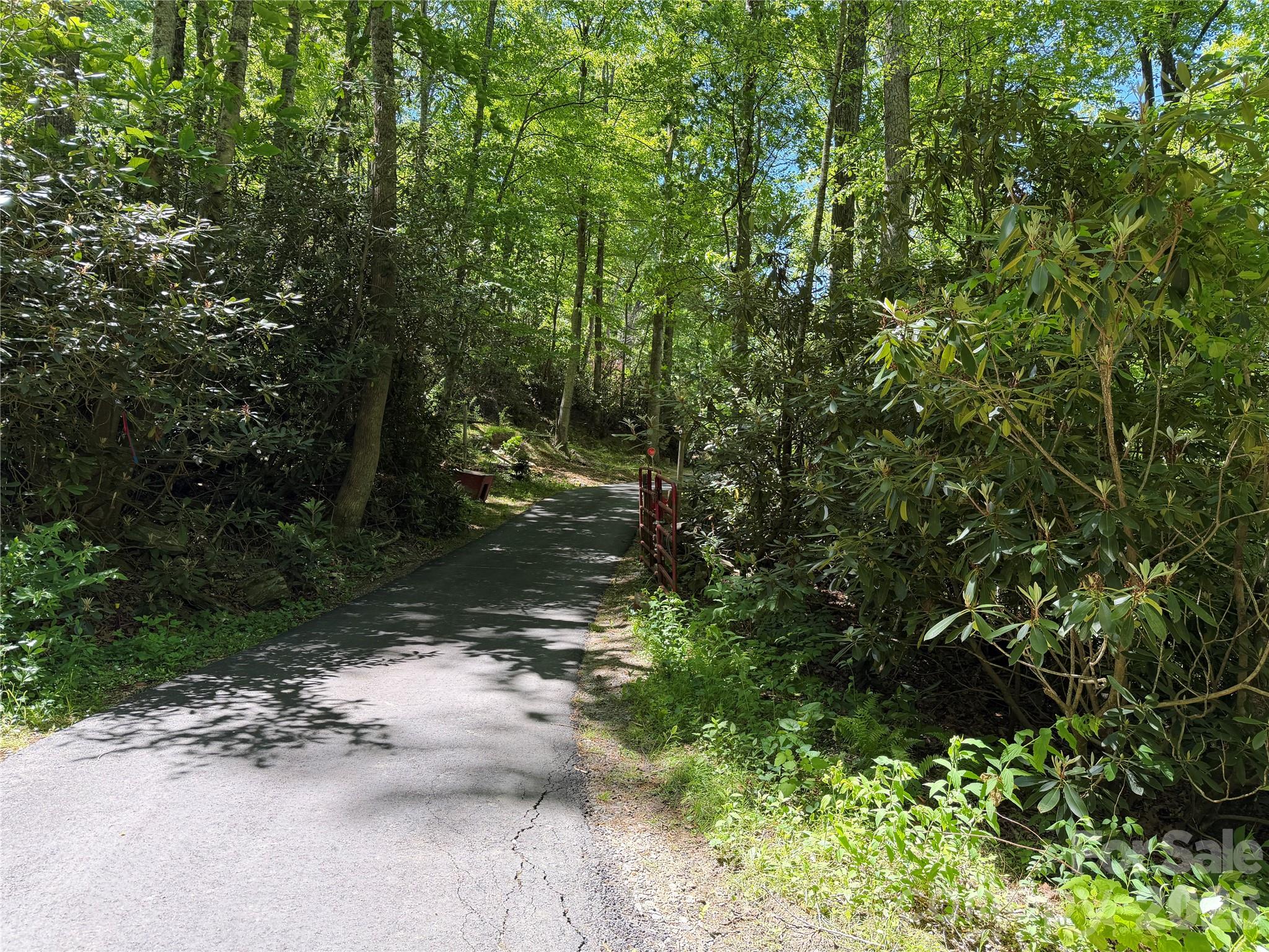 25 Buck Ridge Road