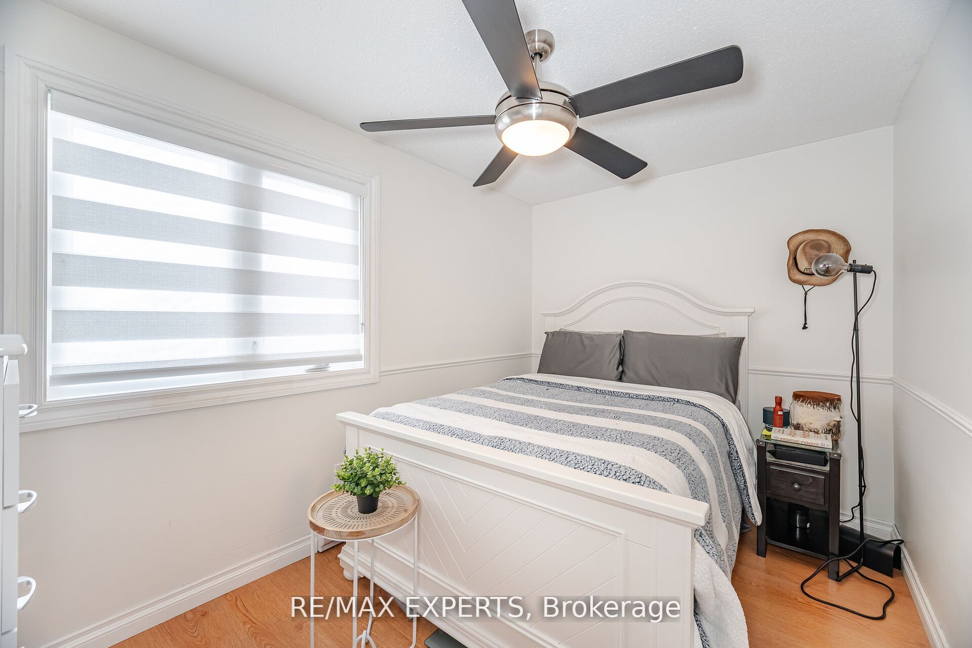 9 Grand River Crt