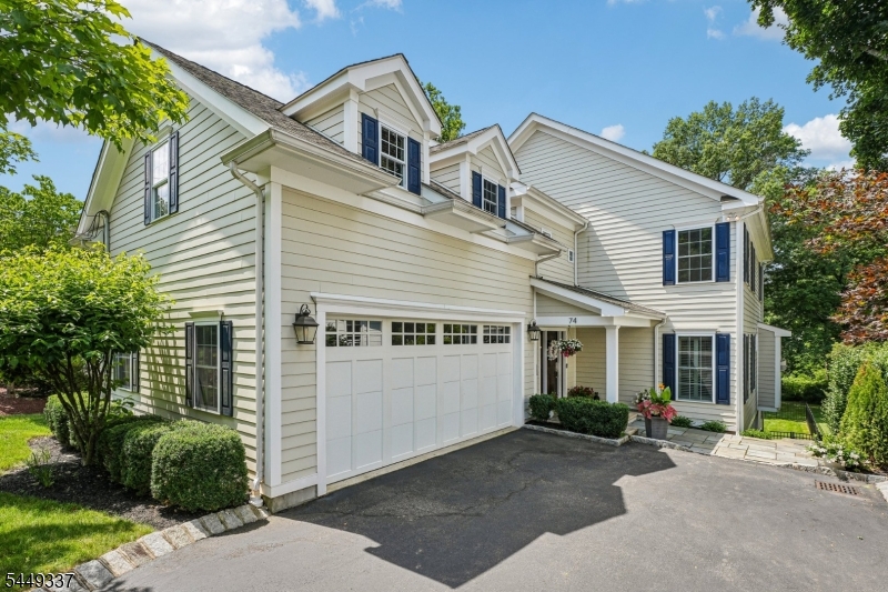 74 Anderson Hill Rd