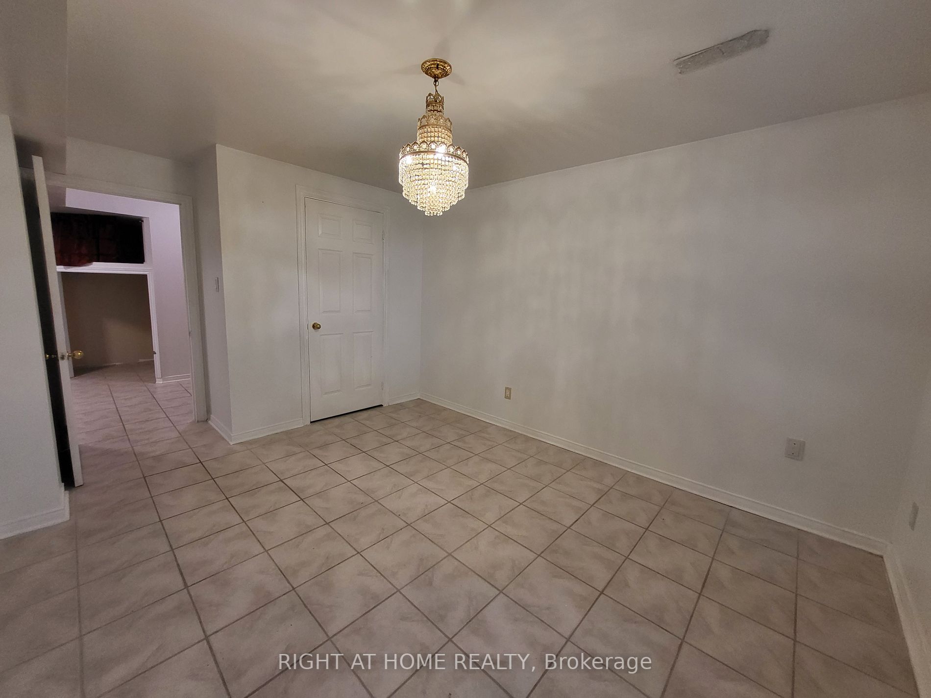 37 Giotto Cres