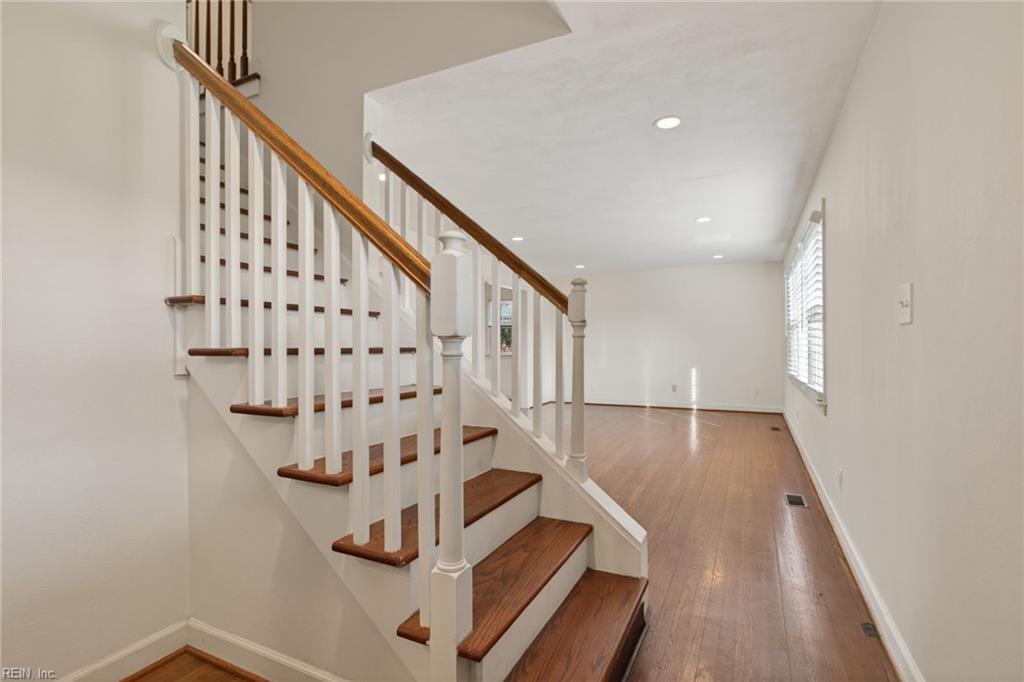 1025 Walt Whitman Way